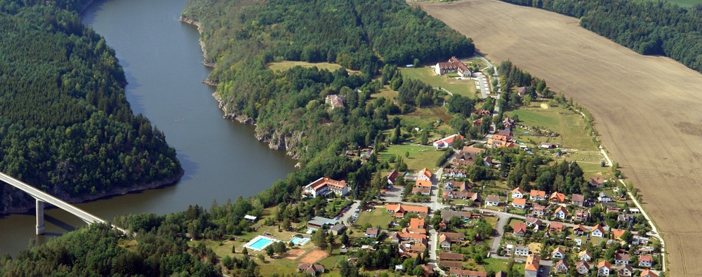 obec zvíkov